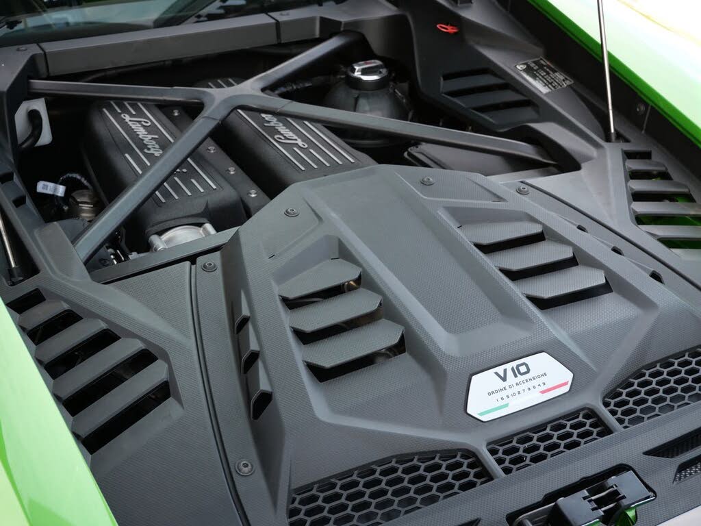 2021 Lamborghini Huracan photo 21