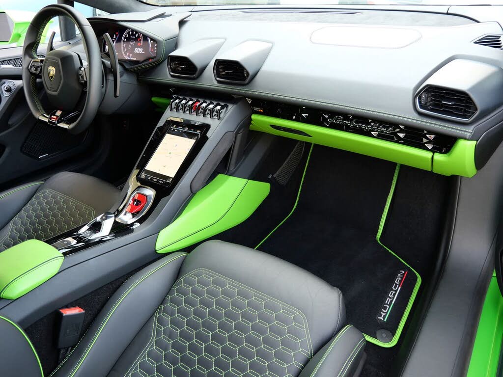 2021 Lamborghini Huracan photo 7