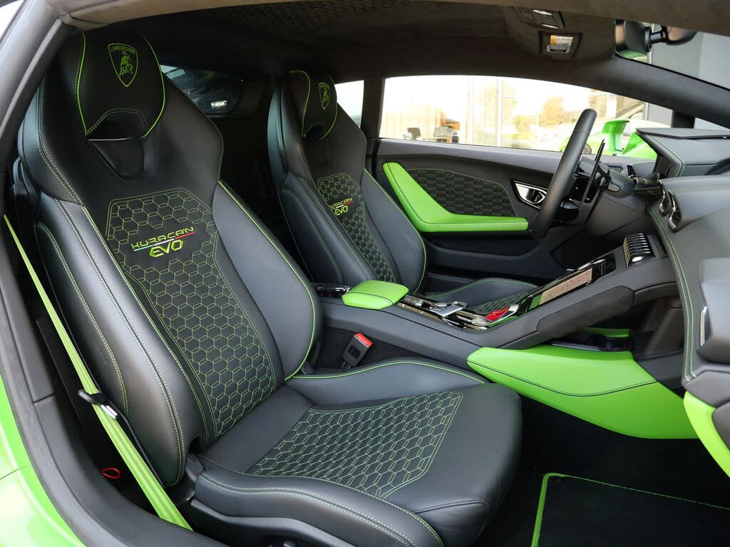 2021 Lamborghini Huracan photo 8