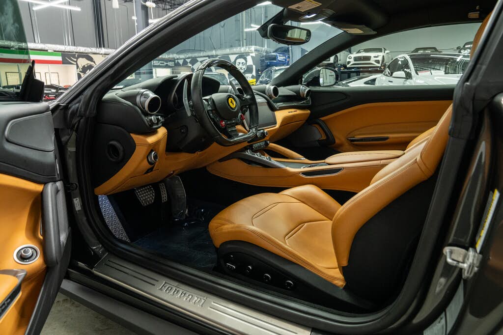 2018 Ferrari GTC4Lusso AWD photo 21
