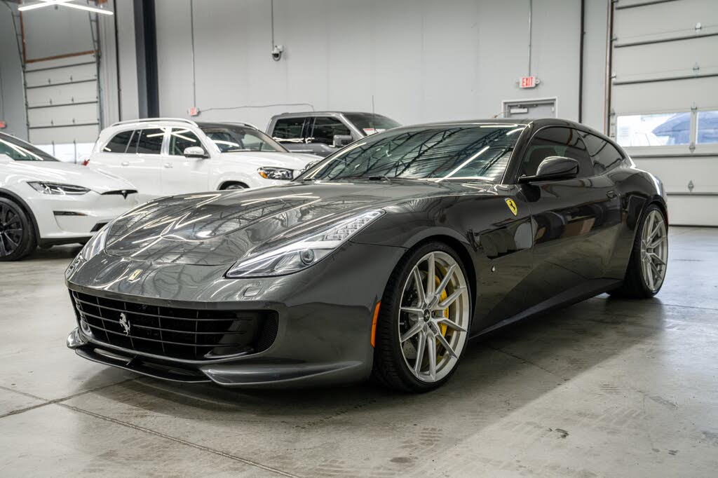 2018 Ferrari GTC4Lusso AWD photo 5