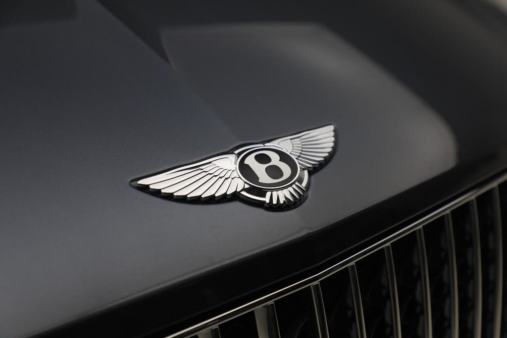 2026 Bentley Bentayga Azure V8 AWD photo 13