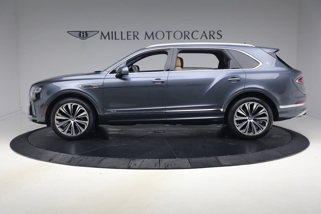 2026 Bentley Bentayga Azure V8 AWD photo 3