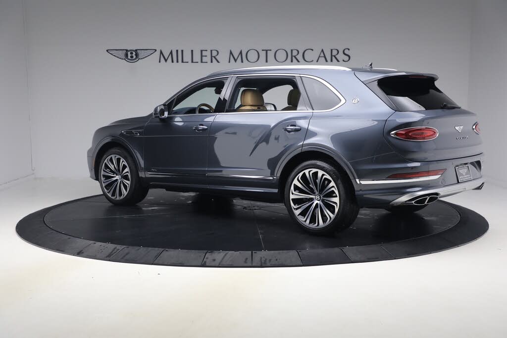 2026 Bentley Bentayga Azure V8 AWD photo 4