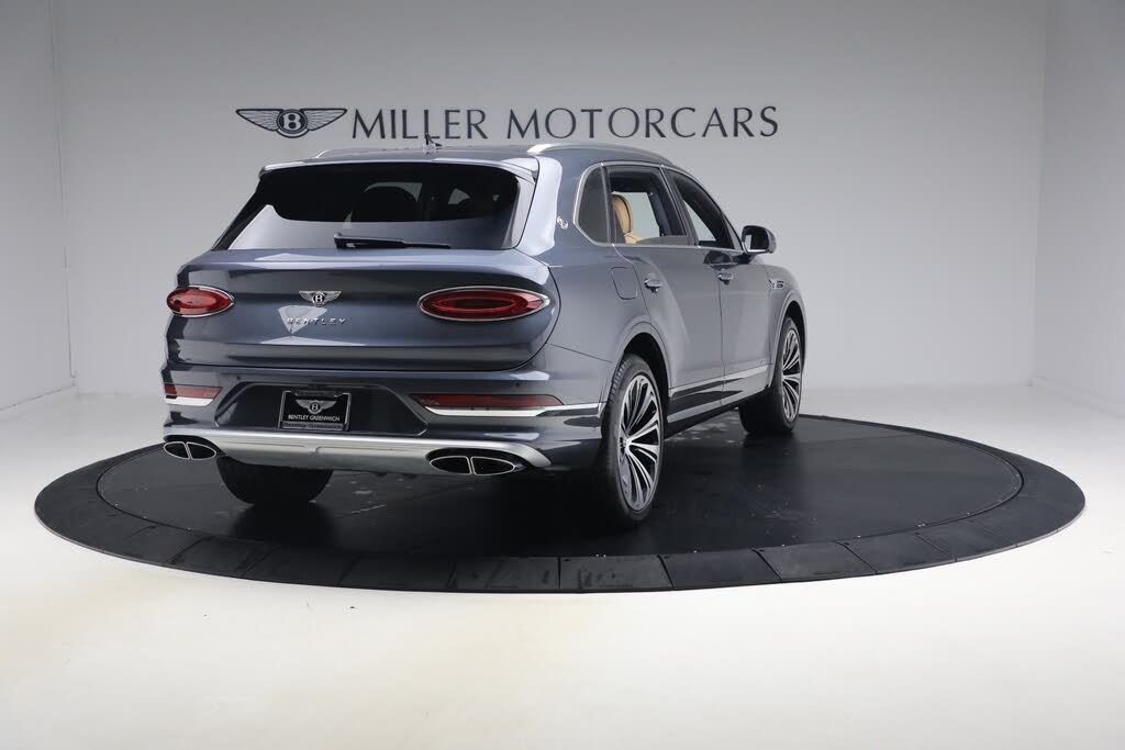 2026 Bentley Bentayga Azure V8 AWD photo 7