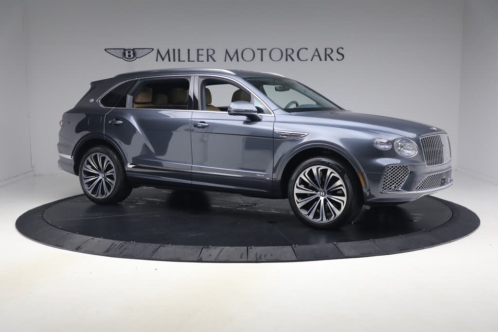 2026 Bentley Bentayga Azure V8 AWD photo 10