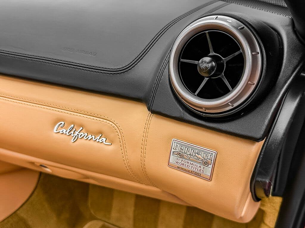 2010 Ferrari California GT Convertible photo 22