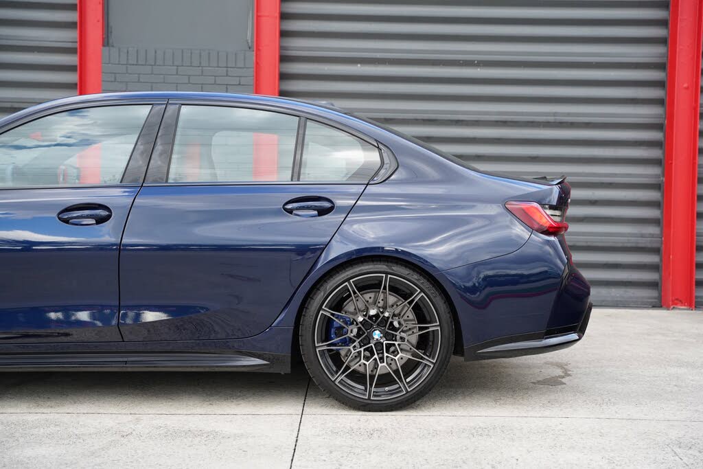 2026 BMW M3 Competition xDrive photo 3 of 24
