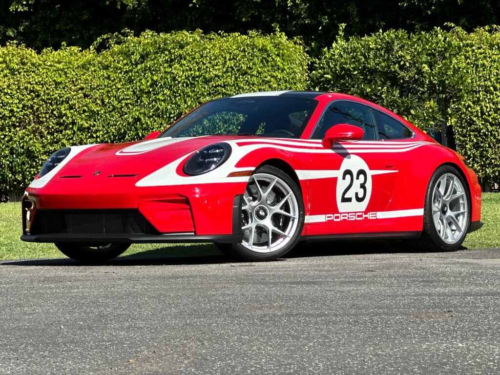 2026 Porsche 911 GT3 Touring Coupe RWD