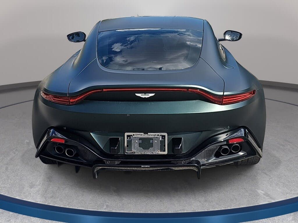 2019 Aston Martin Vantage RWD photo 6