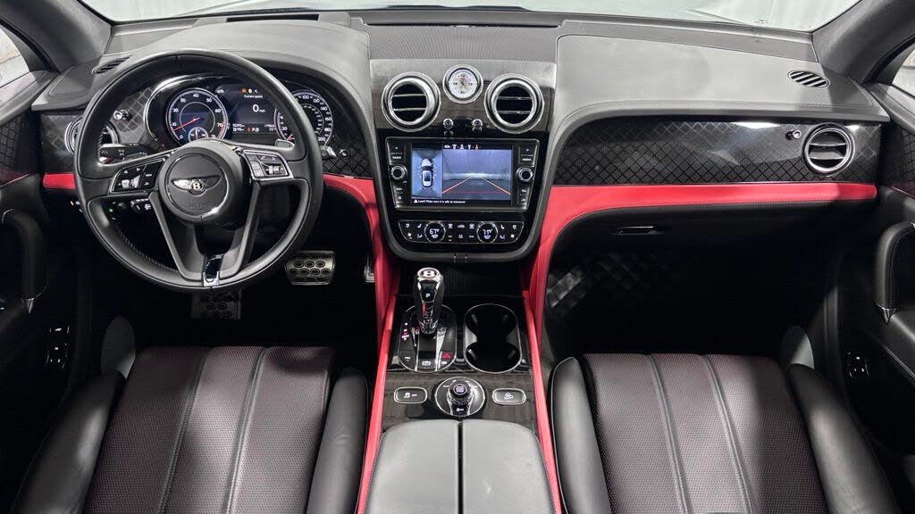 2020 Bentley Bentayga V8 AWD photo 2