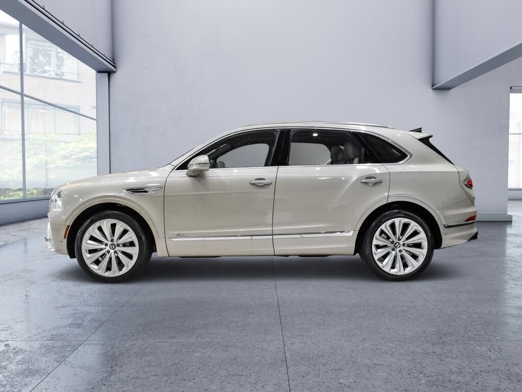 2023 Bentley Bentayga Azure V8 AWD photo 4