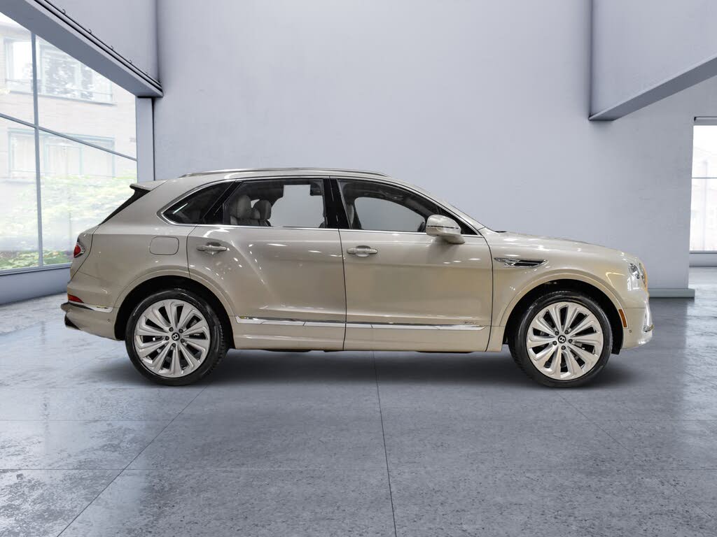 2023 Bentley Bentayga Azure V8 AWD photo 8