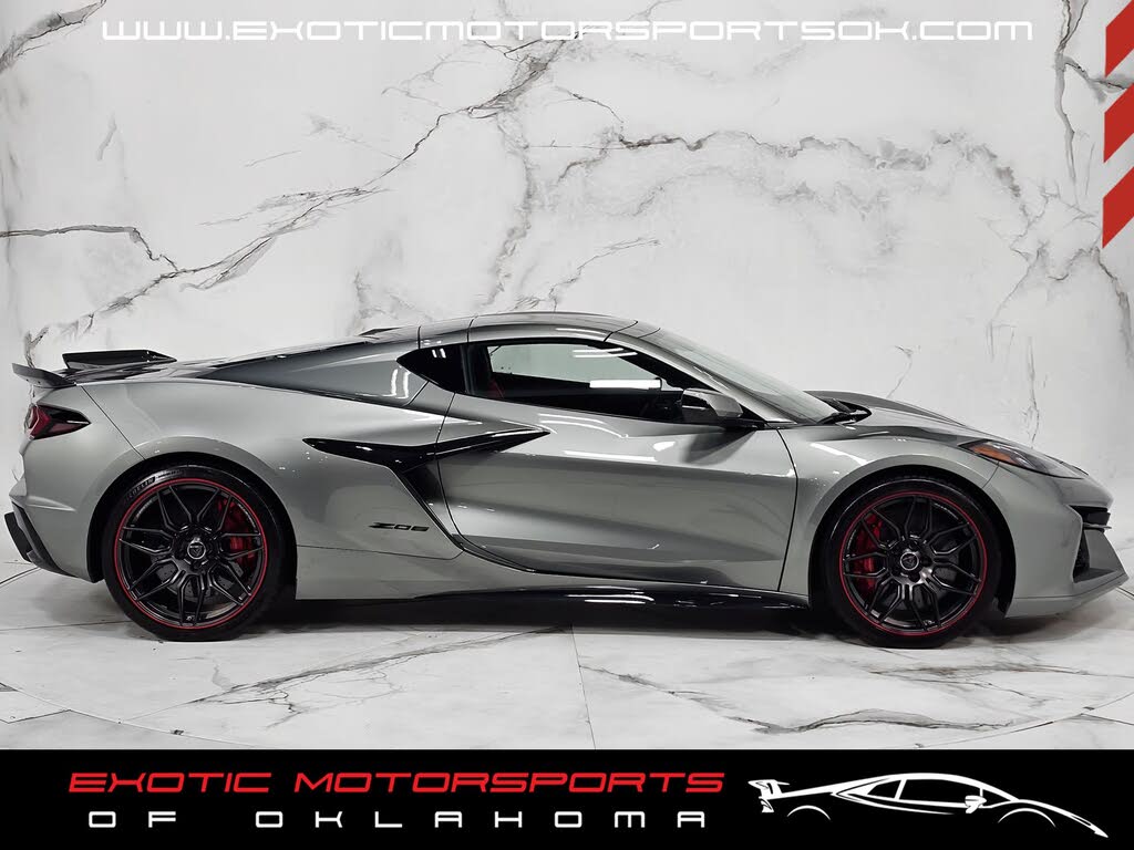 2024 Chevrolet Corvette Z06 3LZ Coupe RWD photo 12