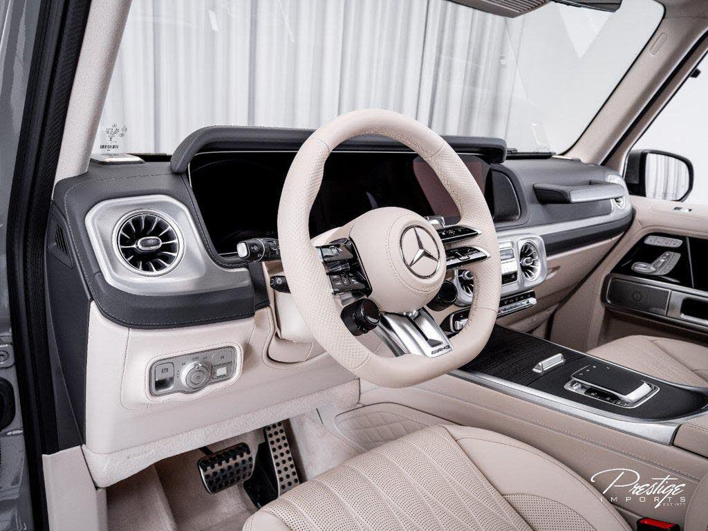 2027 Mercedes-Benz G-Class AMG G 63 4MATIC photo 23 of 24