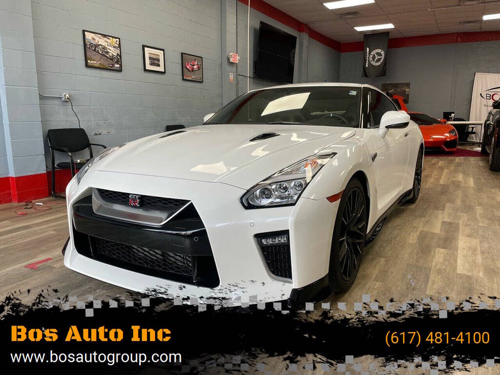 2020 Nissan GT-R Premium AWD