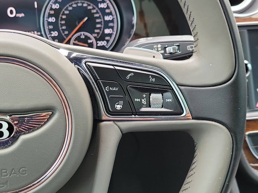 2018 Bentley Bentayga W12 Activity Edition AWD photo 19