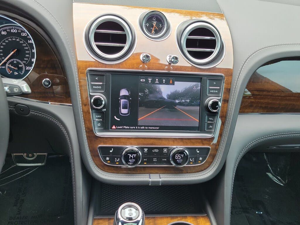 2018 Bentley Bentayga W12 Activity Edition AWD photo 21