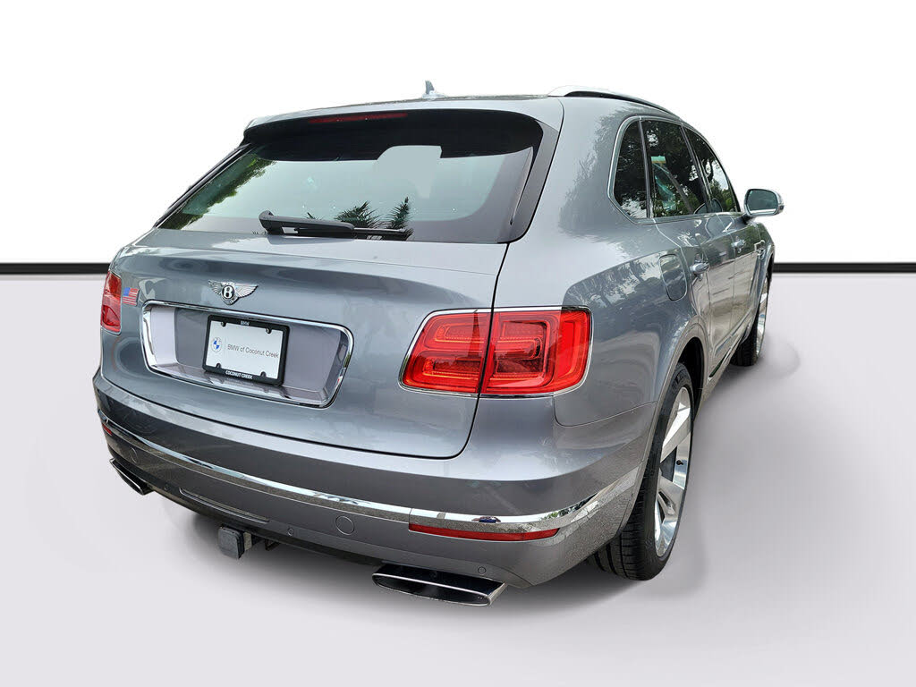 2018 Bentley Bentayga W12 Activity Edition AWD photo 4