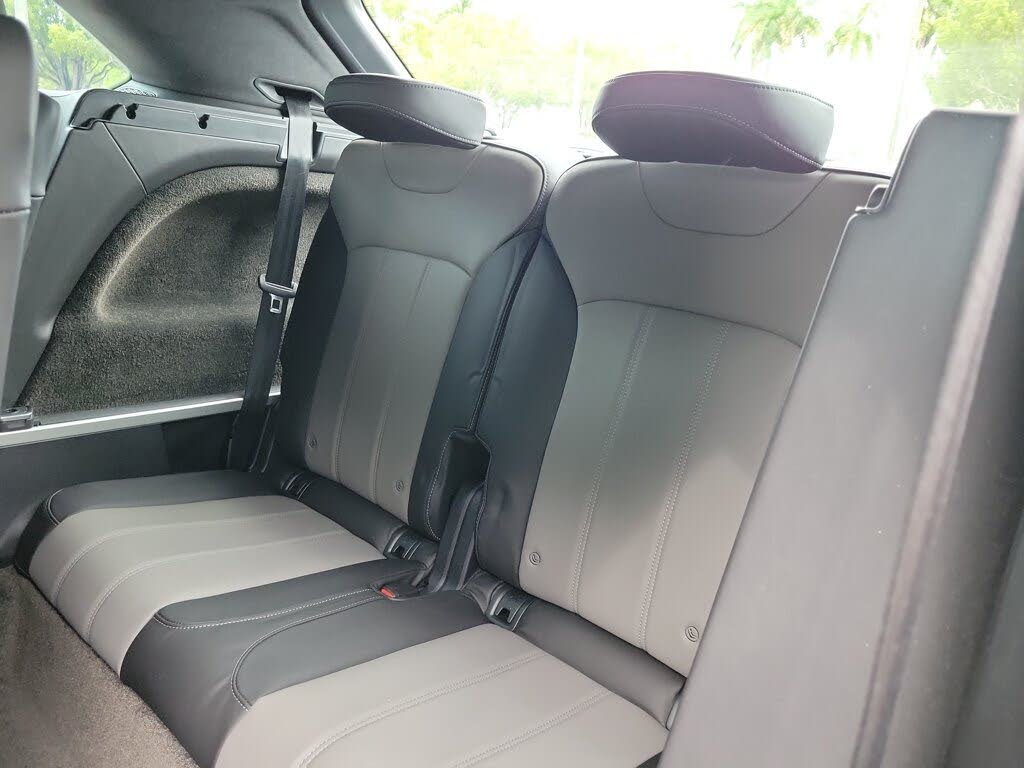2018 Bentley Bentayga W12 Activity Edition AWD photo 9