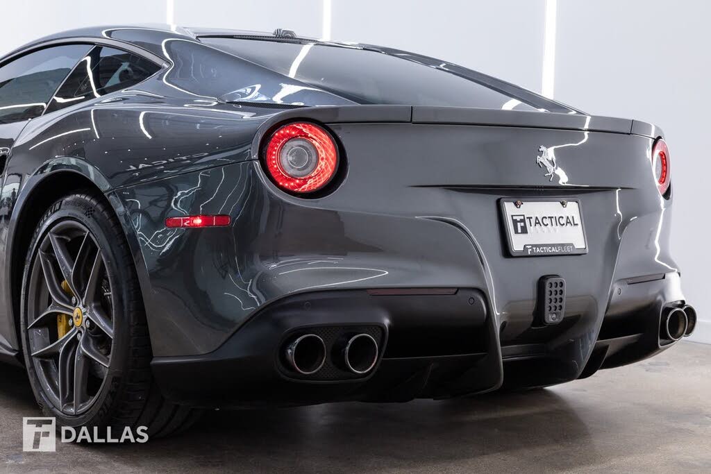 2015 Ferrari F12 Berlinetta Coupe photo 12
