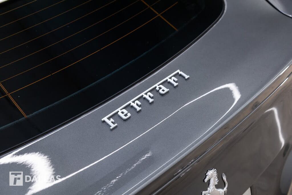 2015 Ferrari F12 Berlinetta Coupe photo 15