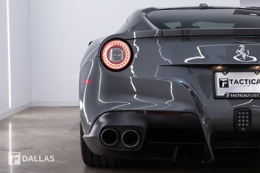 2015 Ferrari F12 Berlinetta Coupe photo 18