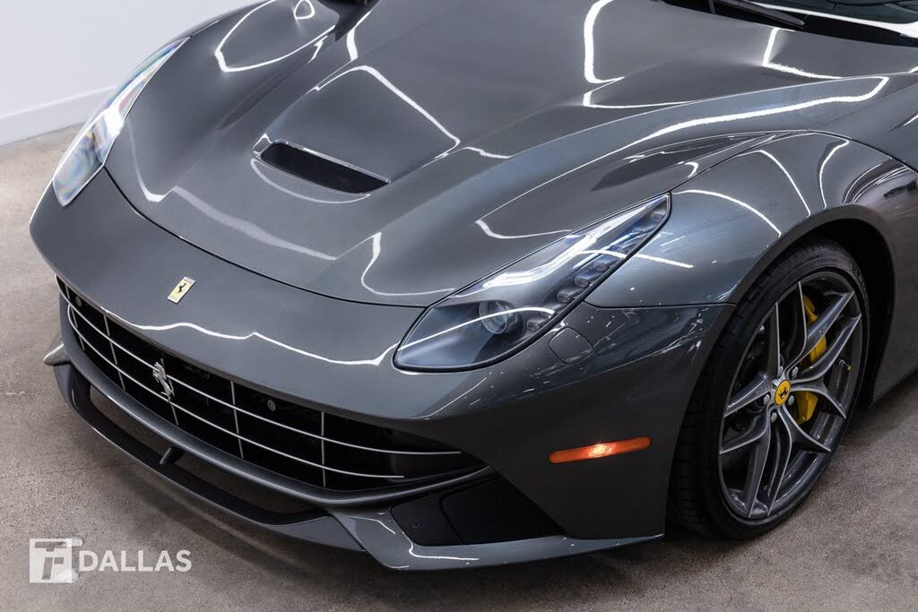 2015 Ferrari F12 Berlinetta Coupe photo 3
