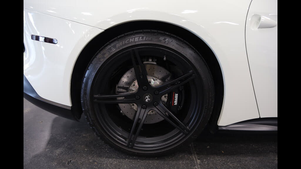 2015 Ferrari F12 Berlinetta Coupe photo 12
