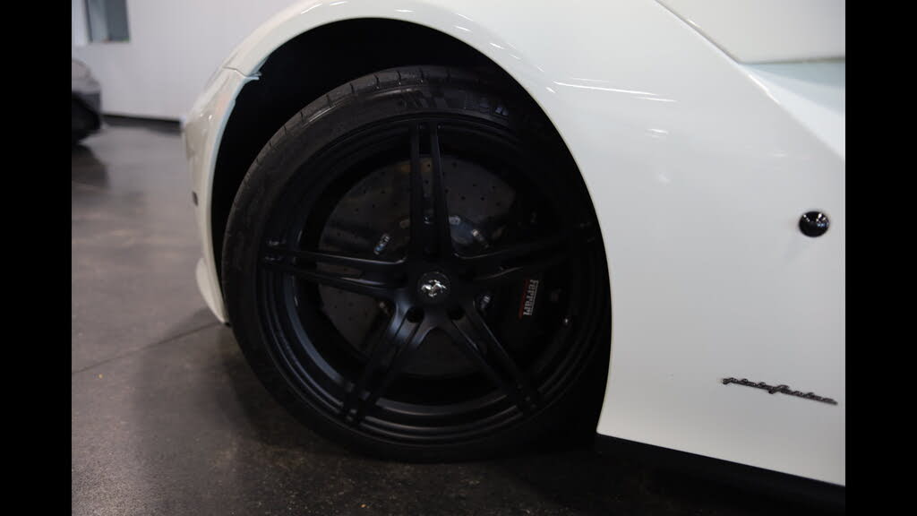2015 Ferrari F12 Berlinetta Coupe photo 14