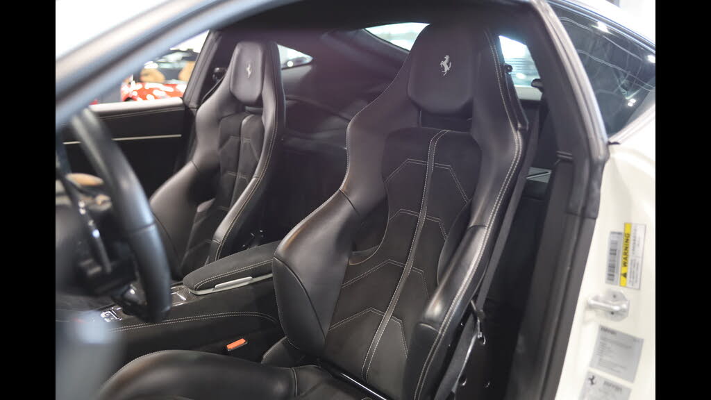 2015 Ferrari F12 Berlinetta Coupe photo 18