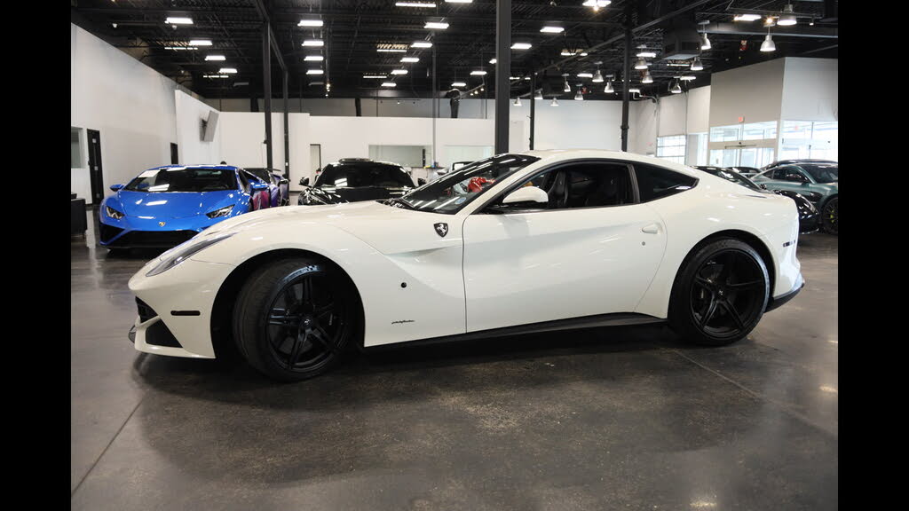 2015 Ferrari F12 Berlinetta Coupe photo 10