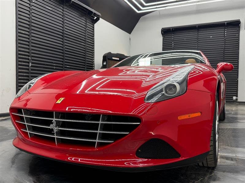 2015 Ferrari California T Roadster photo 13