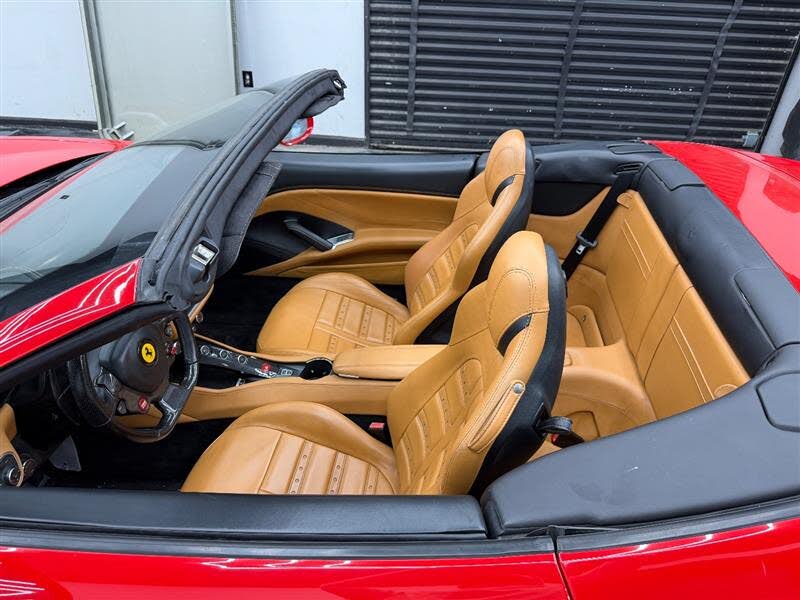 2015 Ferrari California T Roadster photo 15