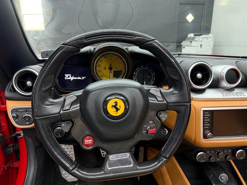2015 Ferrari California T Roadster photo 19
