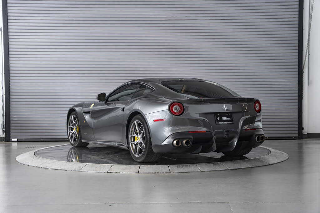 2014 Ferrari F12 Berlinetta Coupe photo 3
