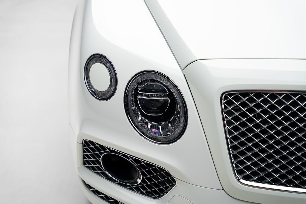 2018 Bentley Bentayga W12 Signature Edition AWD photo 12