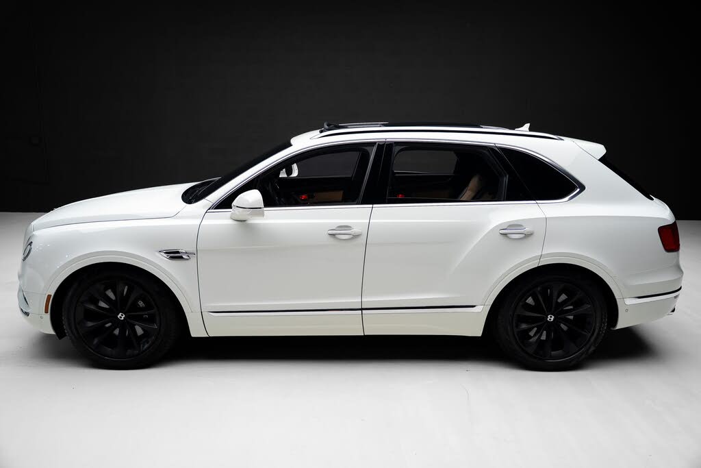 2018 Bentley Bentayga W12 Signature Edition AWD photo 16