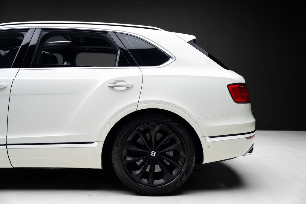 2018 Bentley Bentayga W12 Signature Edition AWD photo 20
