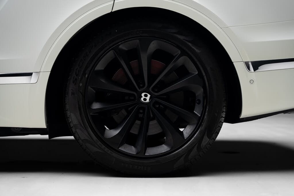 2018 Bentley Bentayga W12 Signature Edition AWD photo 21