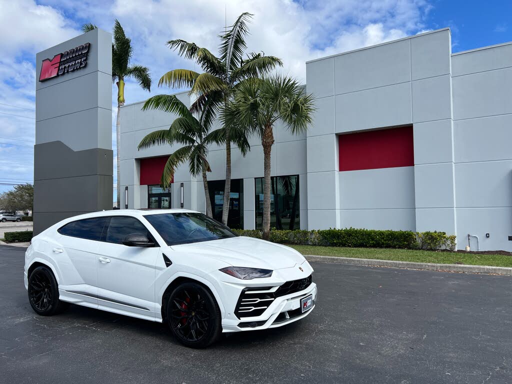 2021 Lamborghini Urus AWD