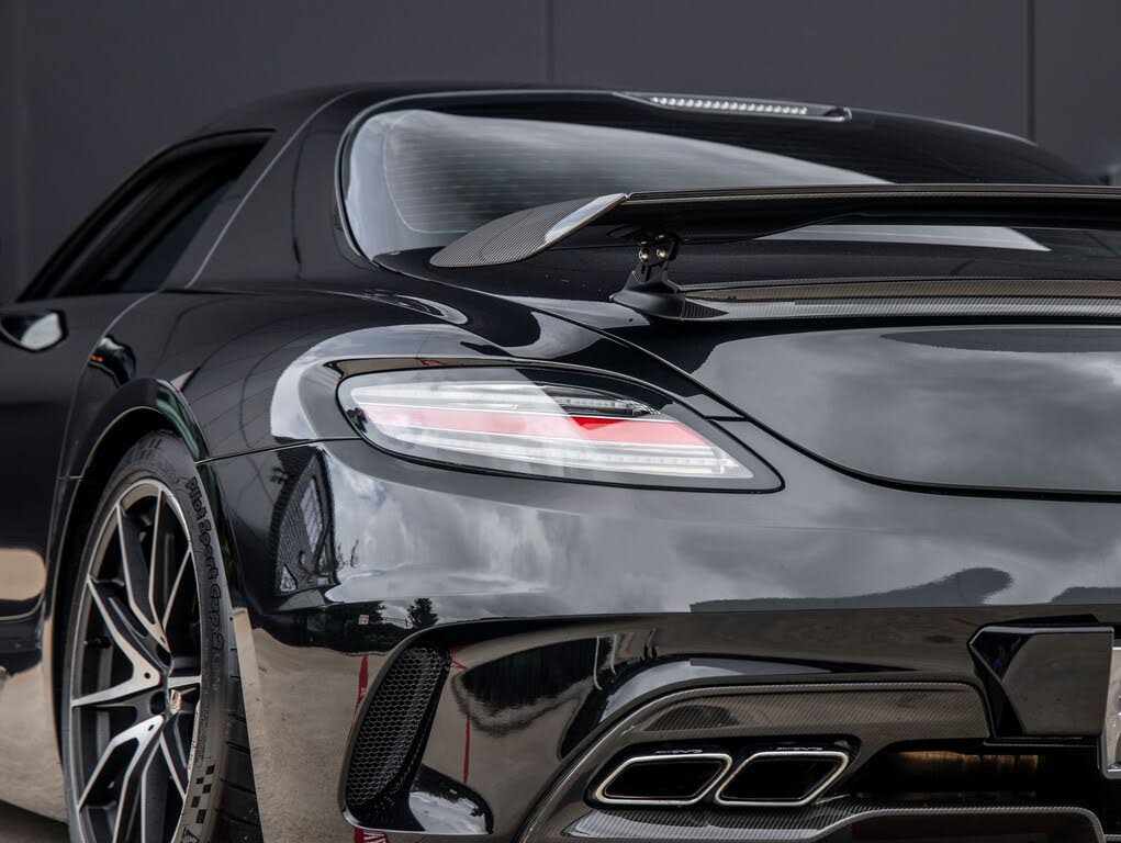 2014 Mercedes-Benz SLS AMG Black Series photo 12