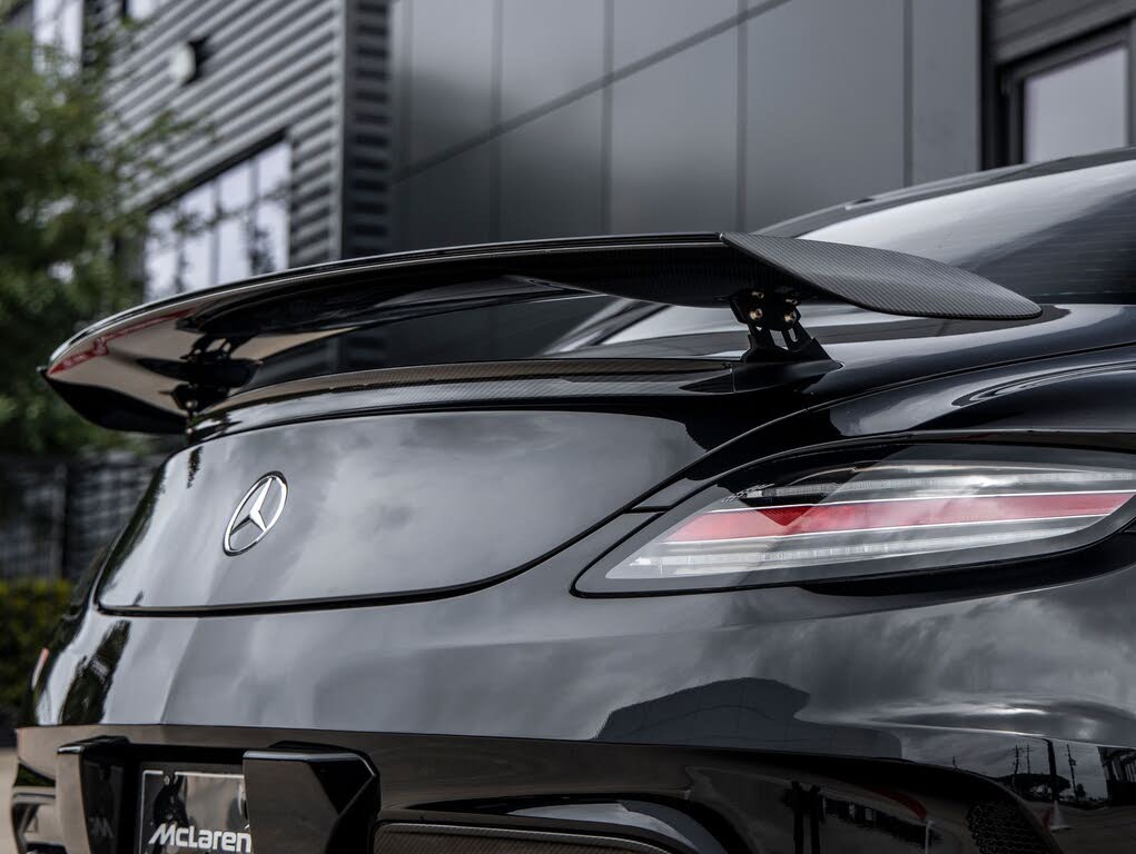 2014 Mercedes-Benz SLS AMG Black Series photo 16