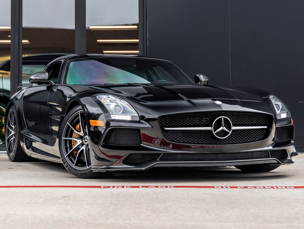 2014 Mercedes-Benz SLS AMG Black Series photo 3