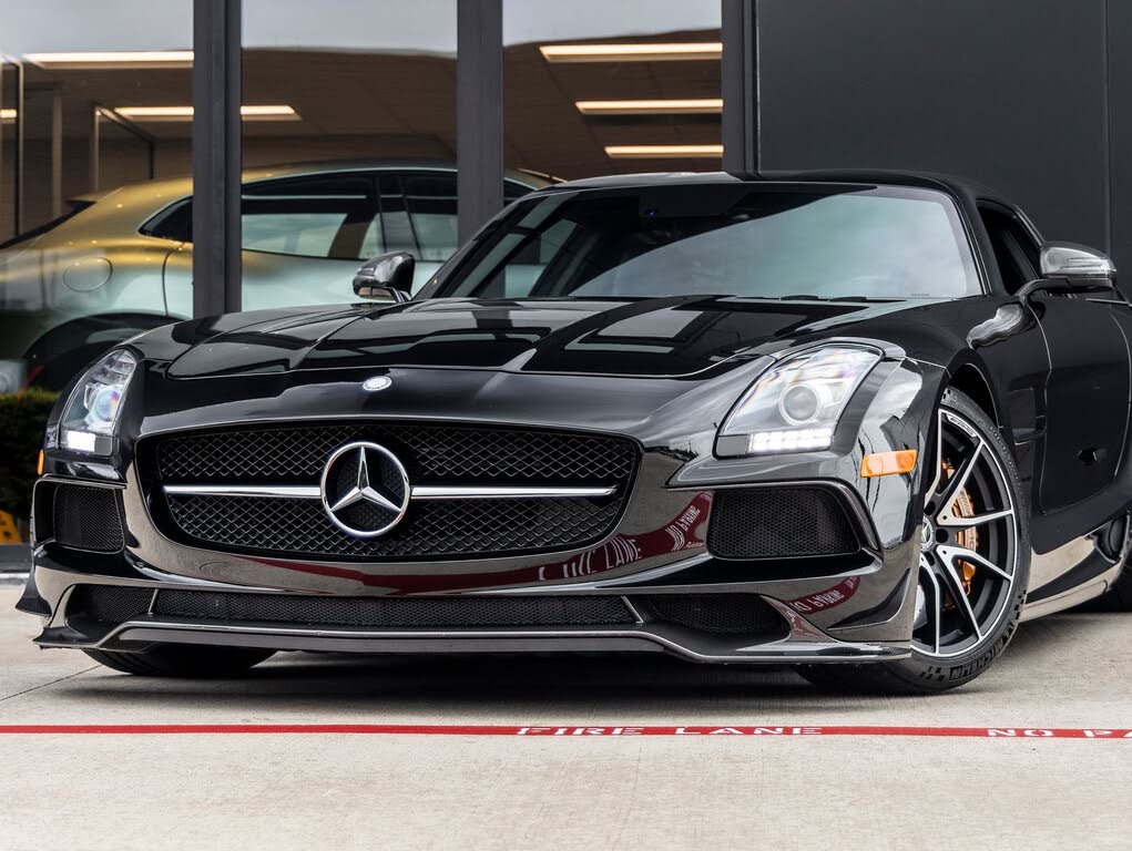 2014 Mercedes-Benz SLS AMG Black Series photo 4
