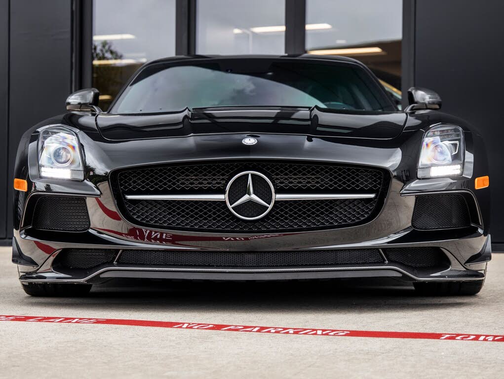 2014 Mercedes-Benz SLS AMG Black Series photo 5