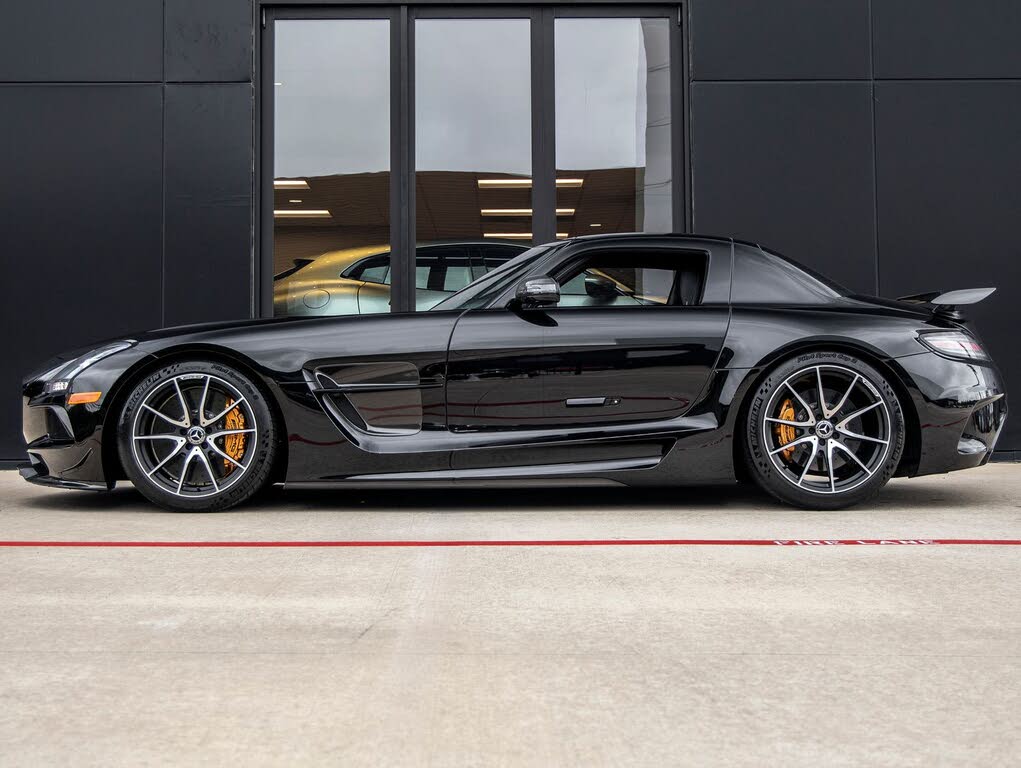 2014 Mercedes-Benz SLS AMG Black Series photo 10