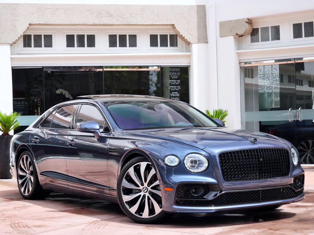 2023 Bentley Flying Spur Azure V8 AWD