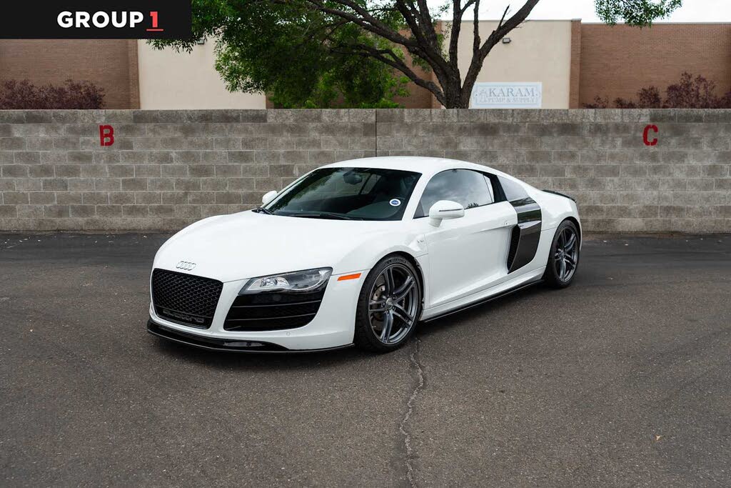 2010 Audi R8 5.2 quattro Coupe AWD