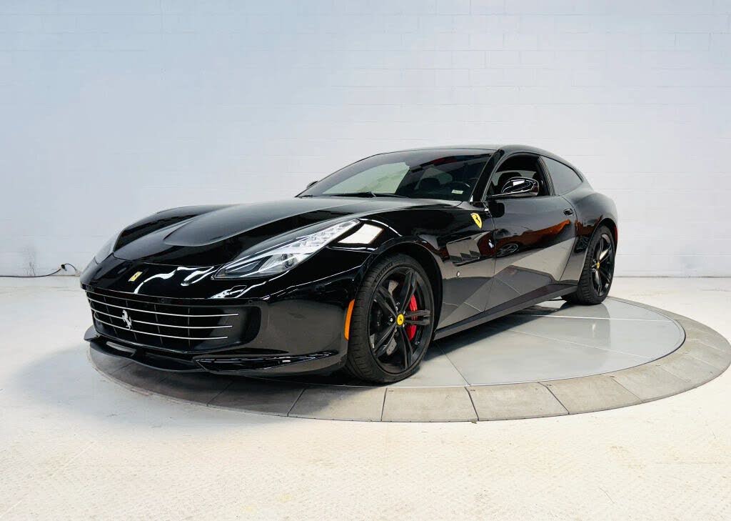 2017 Ferrari GTC4Lusso AWD photo 2